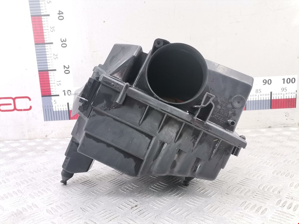 Корпус воздушного фильтра LAND ROVER Range Rover Sport 2005-2013