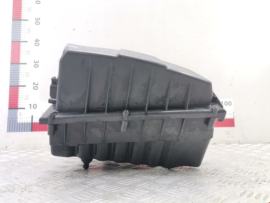 Корпус воздушного фильтра LAND ROVER Range Rover Sport 2005-2013