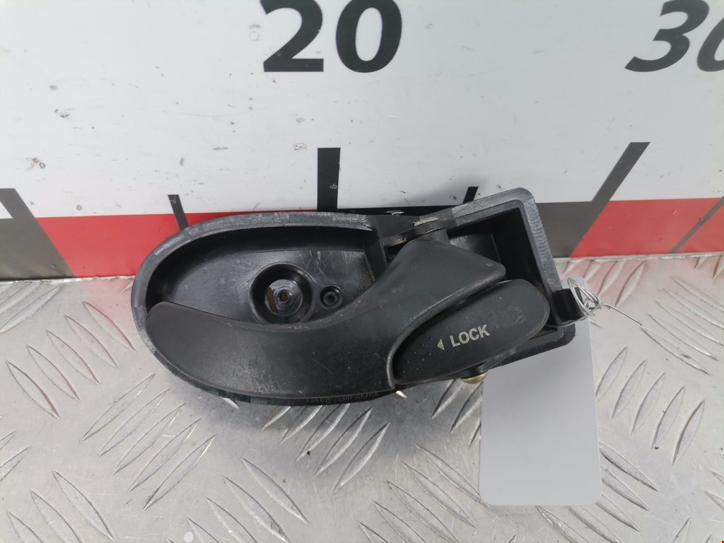 Ручка дверная передняя внутренняя правая FORD Focus I 1998-2005
