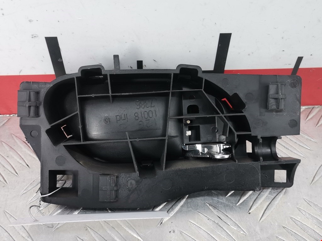 Ручка дверная задняя внутренняя левая CITROEN C4 I 2004-2014