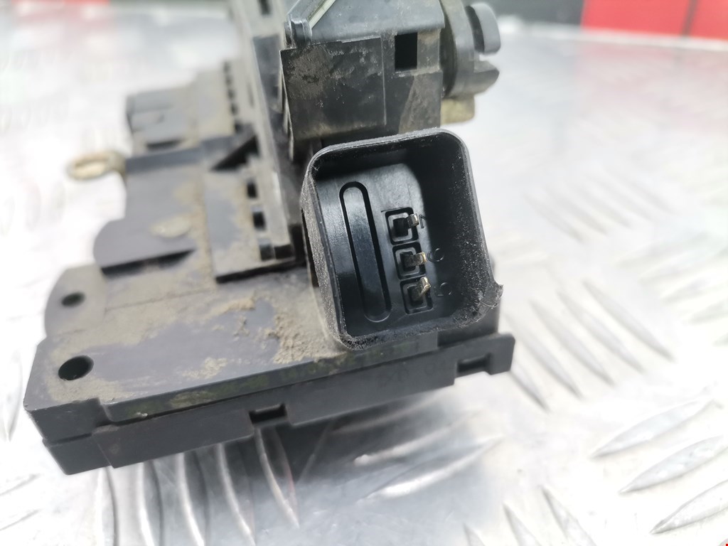 Замок двери задней правой FORD Focus I 1998-2005