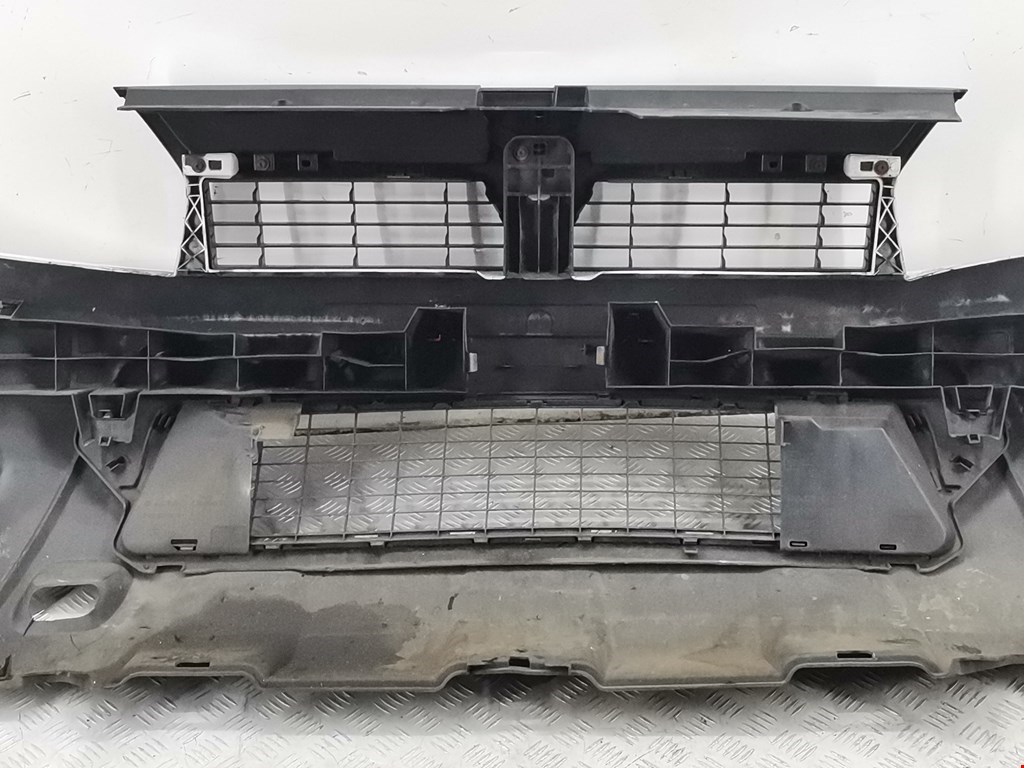 Бампер передний DACIA Duster Duster I 2010-2017