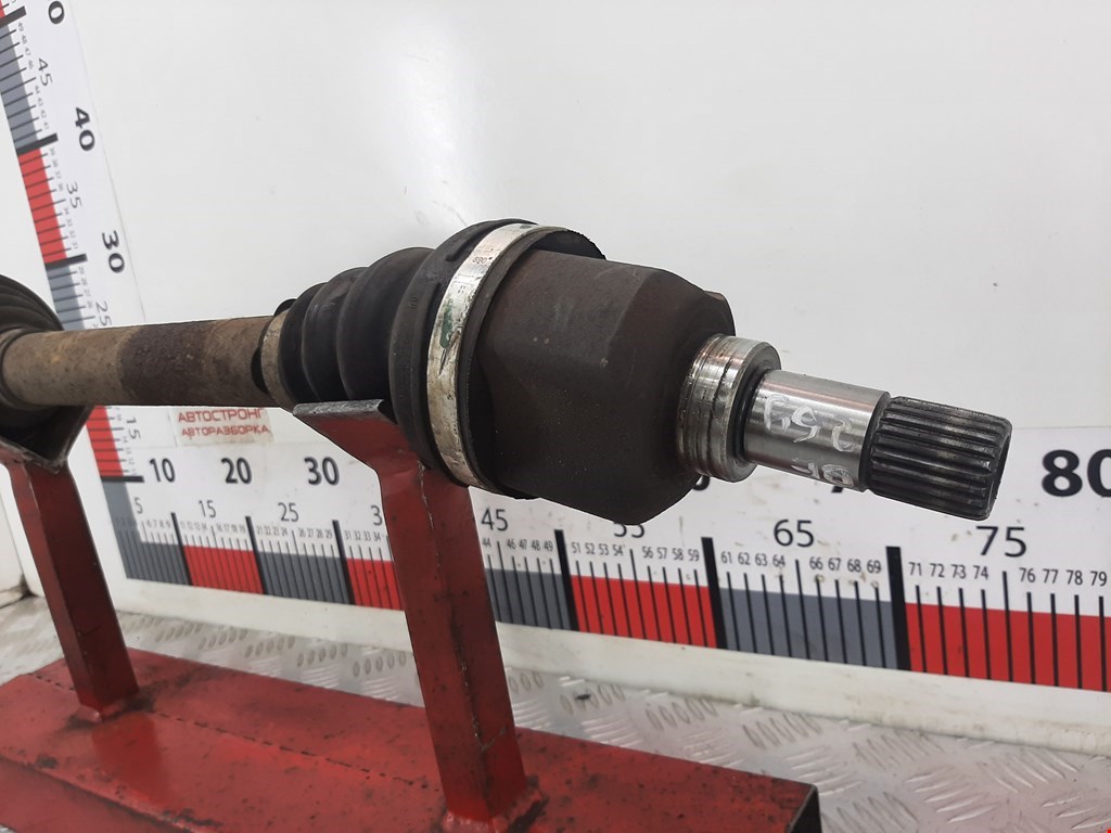 Полуось (привод, приводной вал) передняя левая PEUGEOT 307 2001-2008