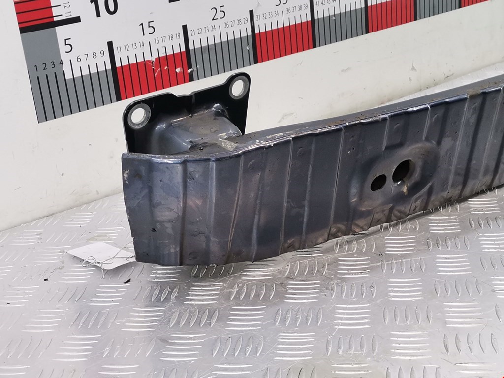 Усилитель заднего бампера (задний) VOLVO V50 I 2004-2012