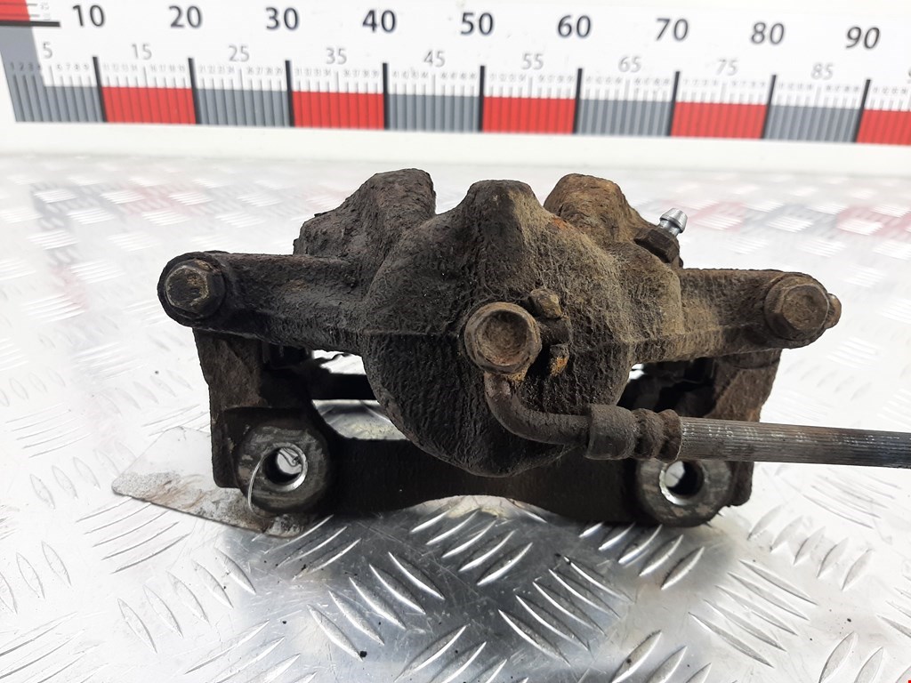 Суппорт передний правый HONDA CR-V III 2007-2012