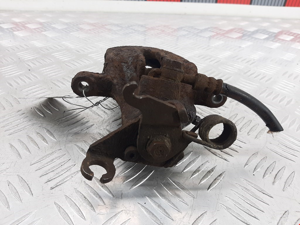 Суппорт задний левый MITSUBISHI Space Star 1999-2006