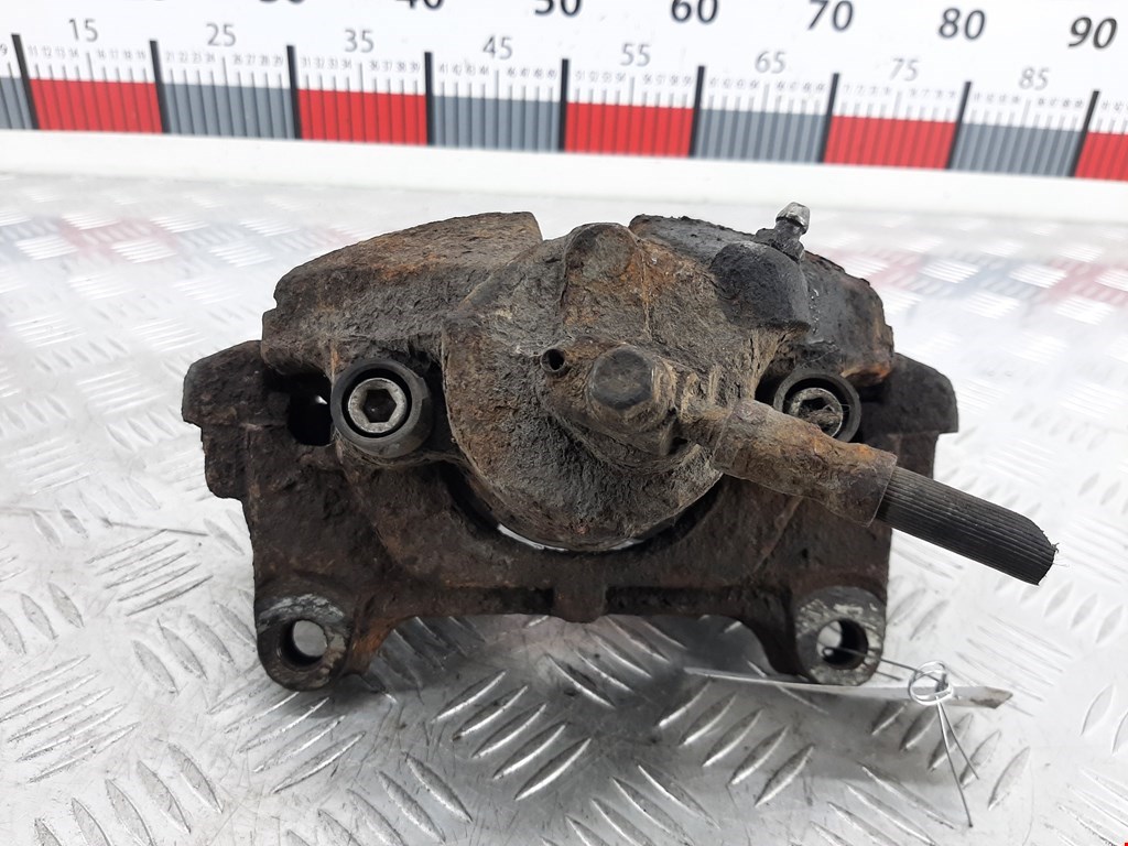 Суппорт передний правый AUDI A3 8P 2003-2013