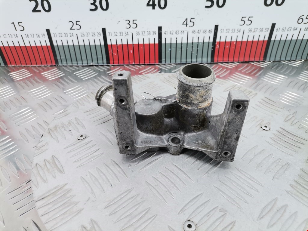 Тройник системы охлаждения FORD Focus I 1998-2005