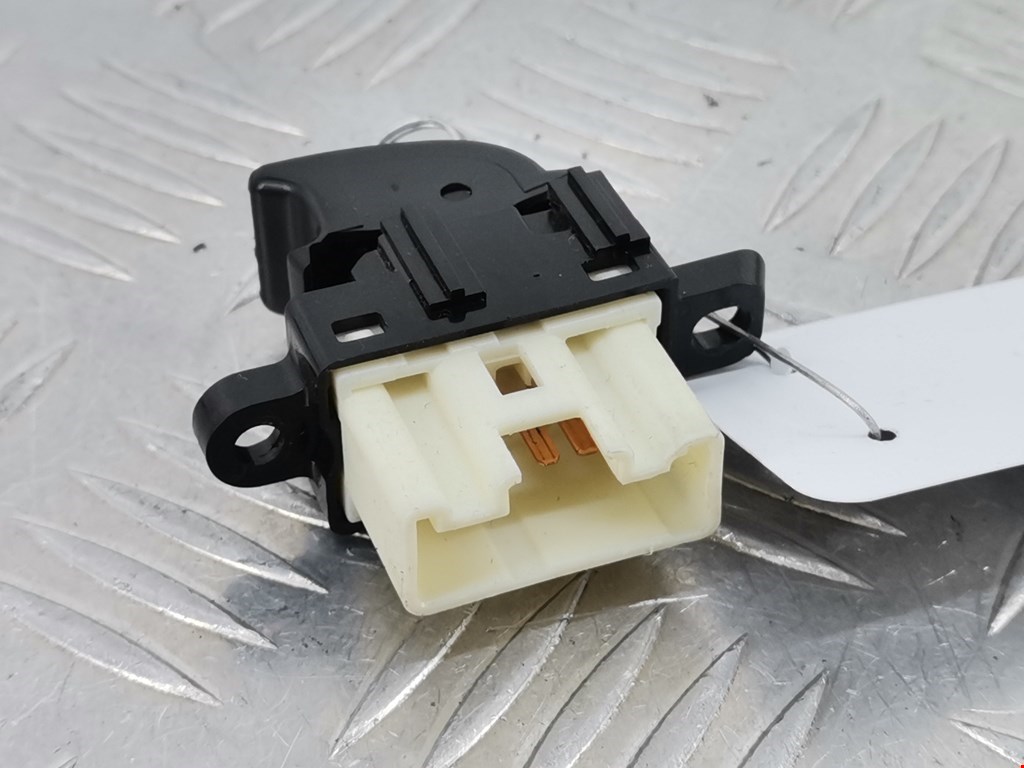 Кнопка стеклоподъемника MAZDA Mazda 6 GG 2000-2007