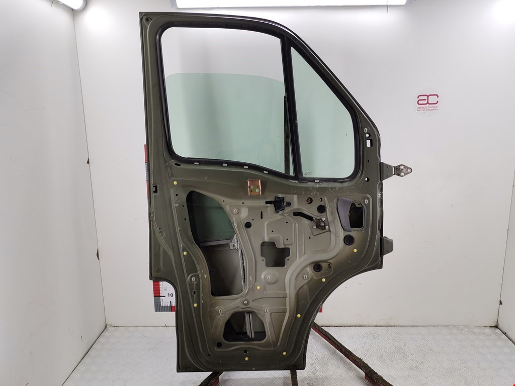Дверь передняя левая RENAULT Master 1998-2010