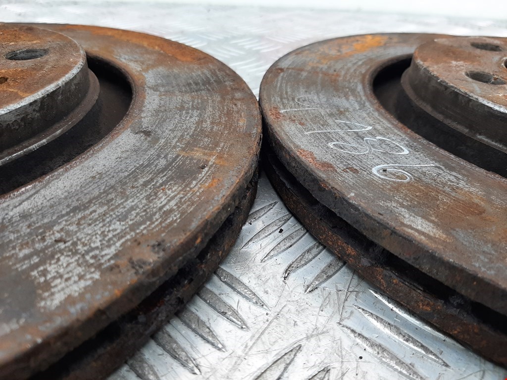 Диск тормозной передний AUDI A3 8L 1996-2003