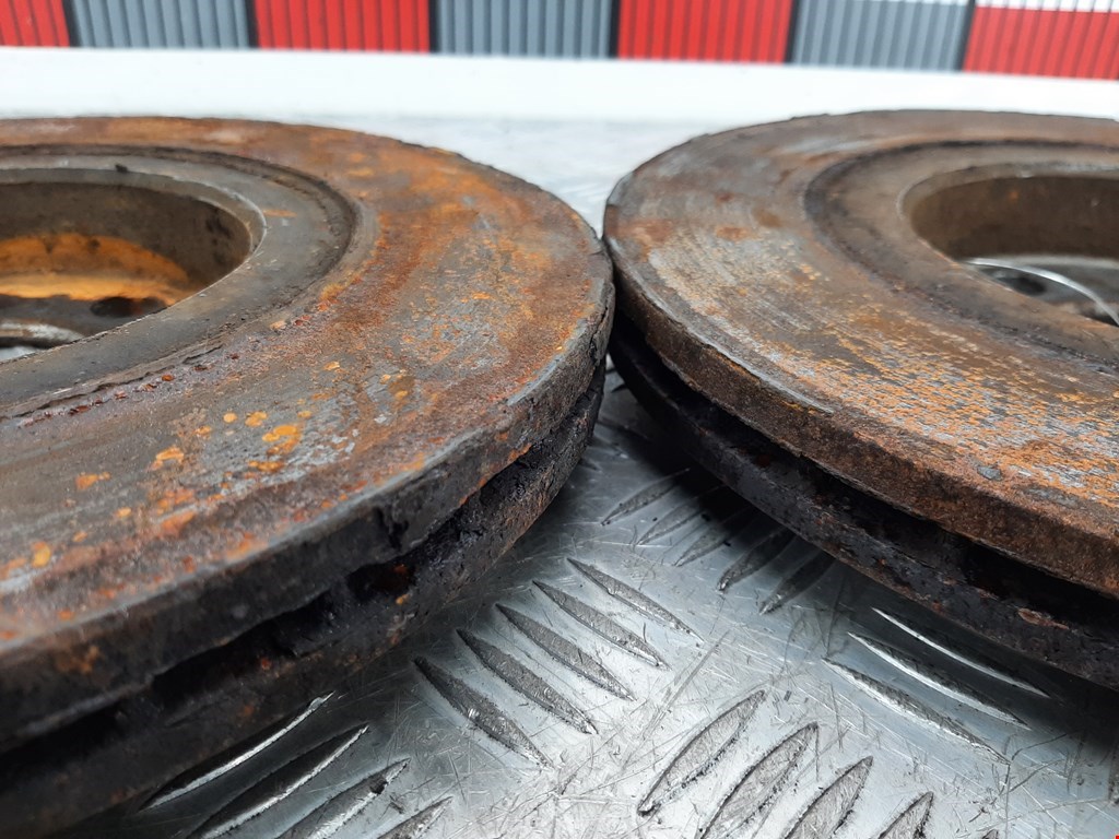 Диск тормозной передний AUDI A3 8L 1996-2003