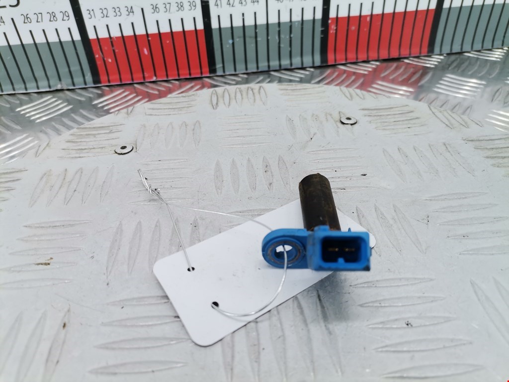 Датчик положения коленвала FORD Fiesta 2001-2008