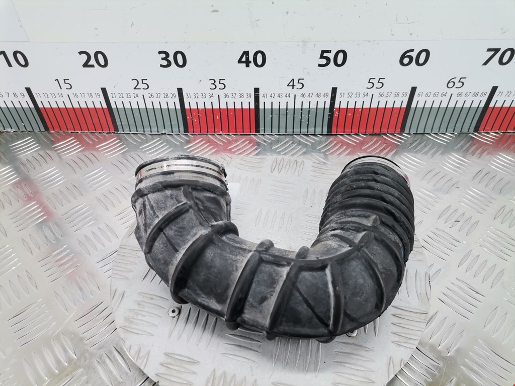 Патрубок воздушного фильтра FORD Fiesta 2001-2008