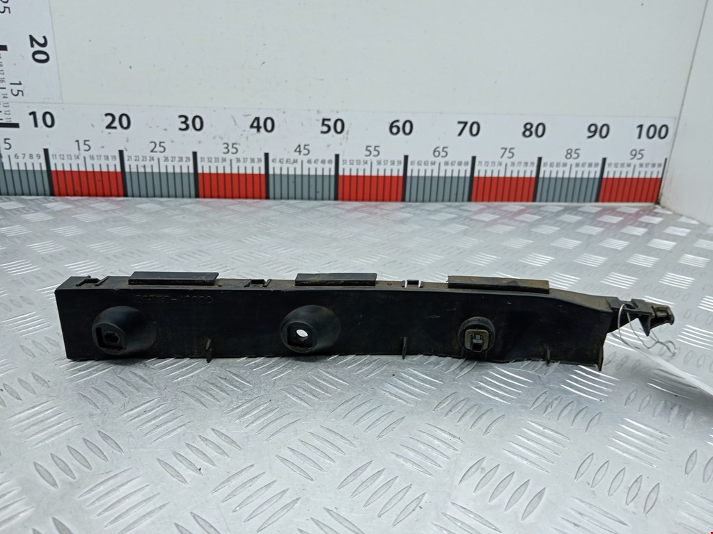 Кронштейн (крепление) заднего бампера левый Lexus RX 2 (XU30) (2003-2009)