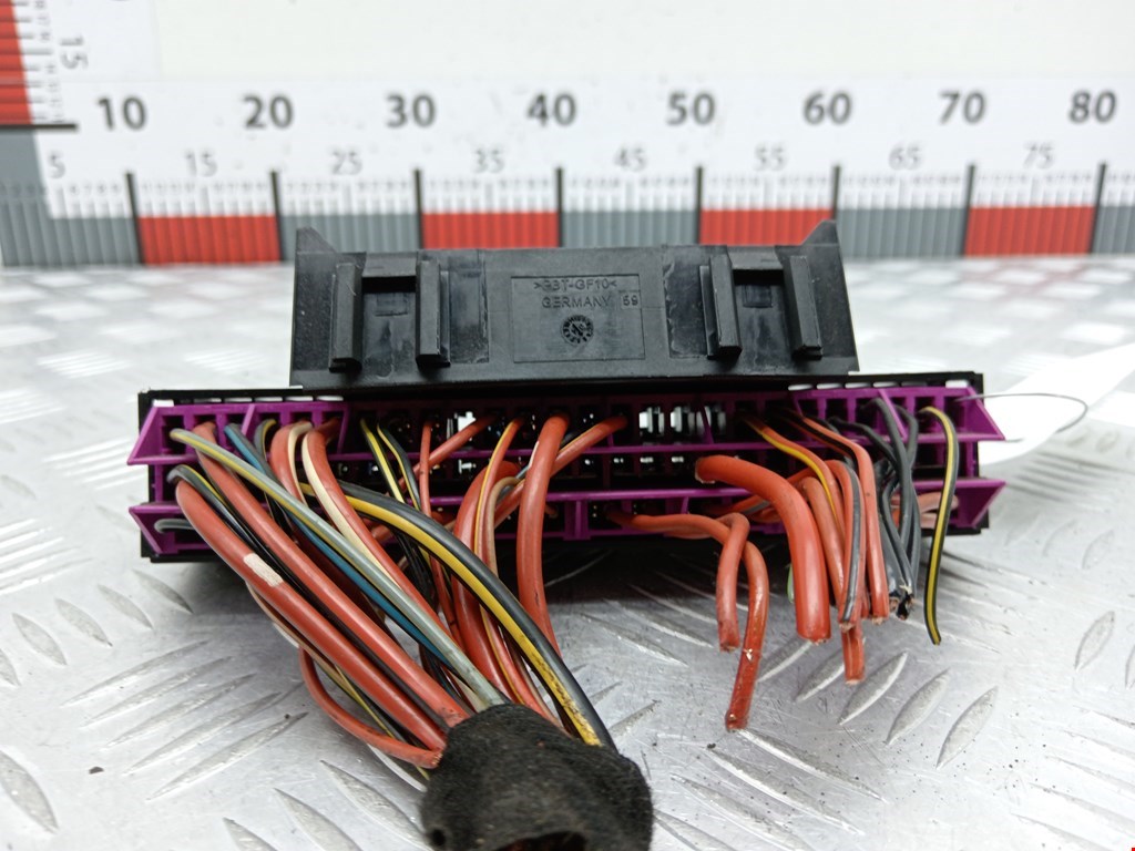 Датчик уровня в бачок омывателя VOLKSWAGEN Sharan 1995-2010