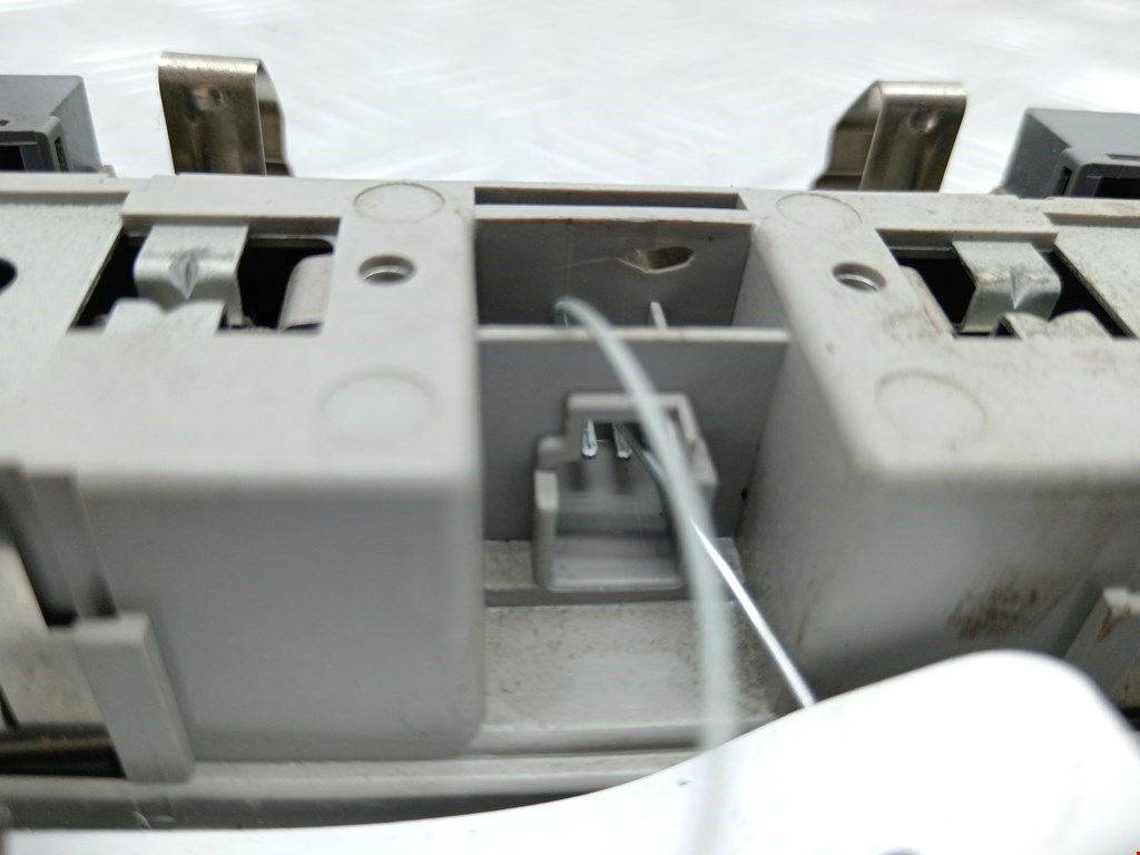 Плафон салонный (салона фонарь) TOYOTA Corolla E120 2001-2006