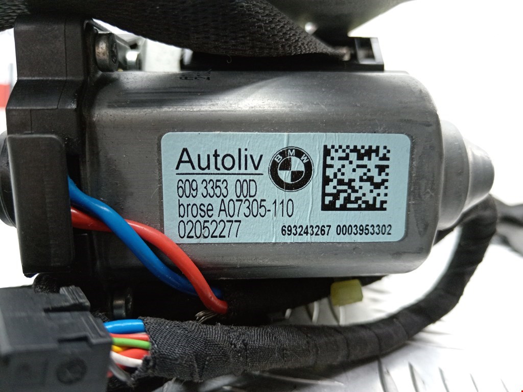 Ремень безопасности передний левый BMW 7er 7 серия F01/F02/F04 2008-2015