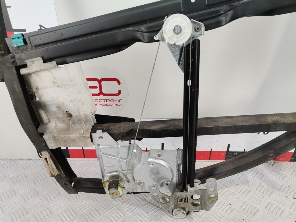 Стеклоподъемник задний левый AUDI A4 B5 1995-2001