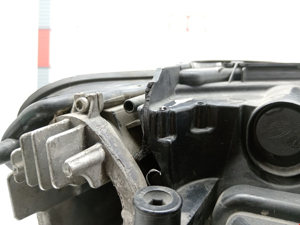 Фара левая BMW 7er 7 серия F01/F02/F04 2008-2015