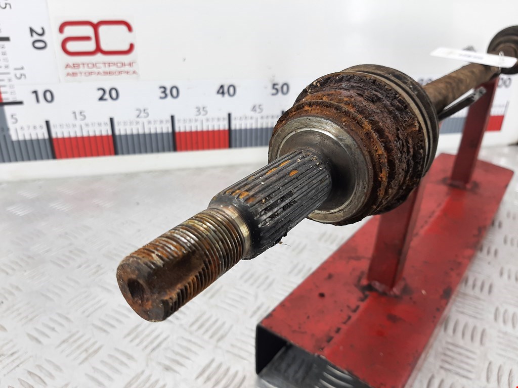 Полуось (привод, приводной вал) задняя правая TOYOTA RAV 4 XA30 2006-2012