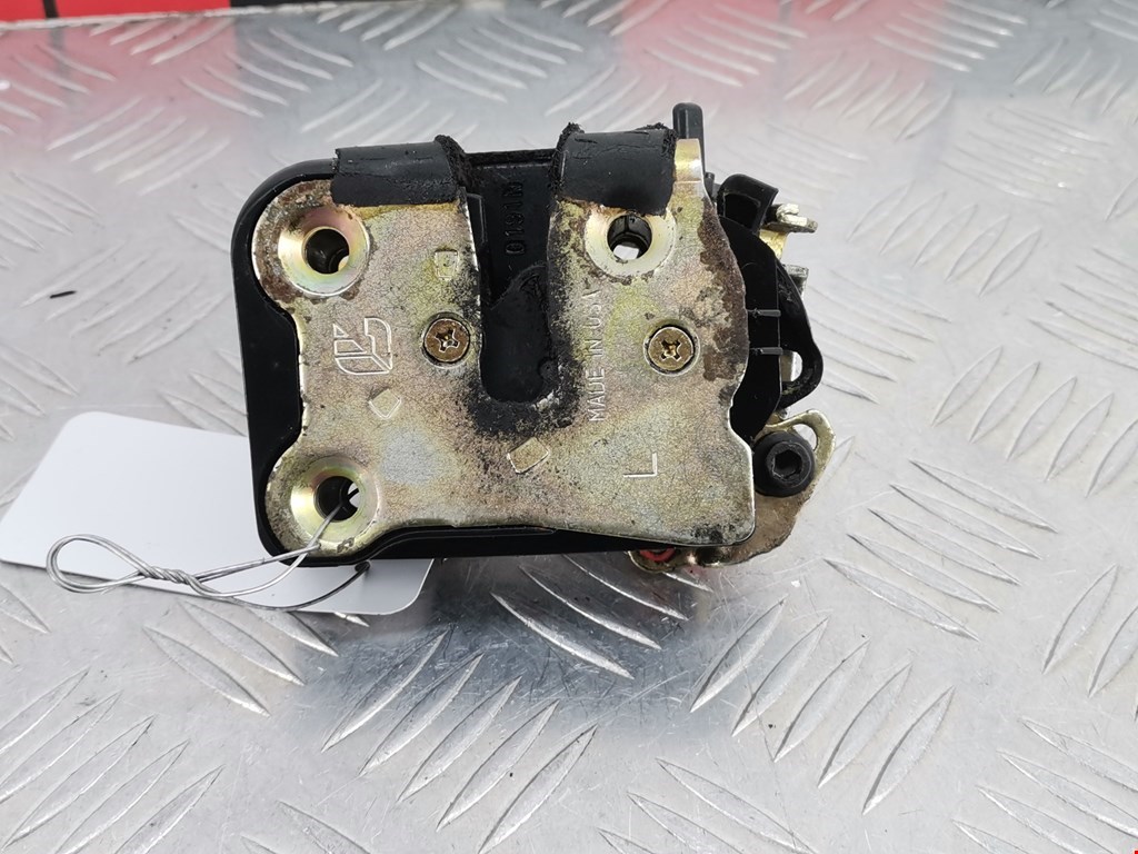 Замок двери задней левой CHRYSLER PT Cruser 2000-2010