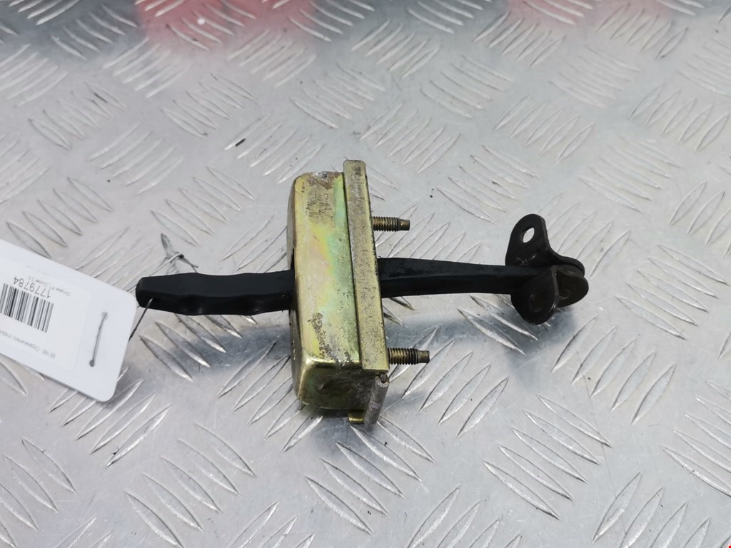 Ограничитель открывания двери CHRYSLER PT Cruser 2000-2010