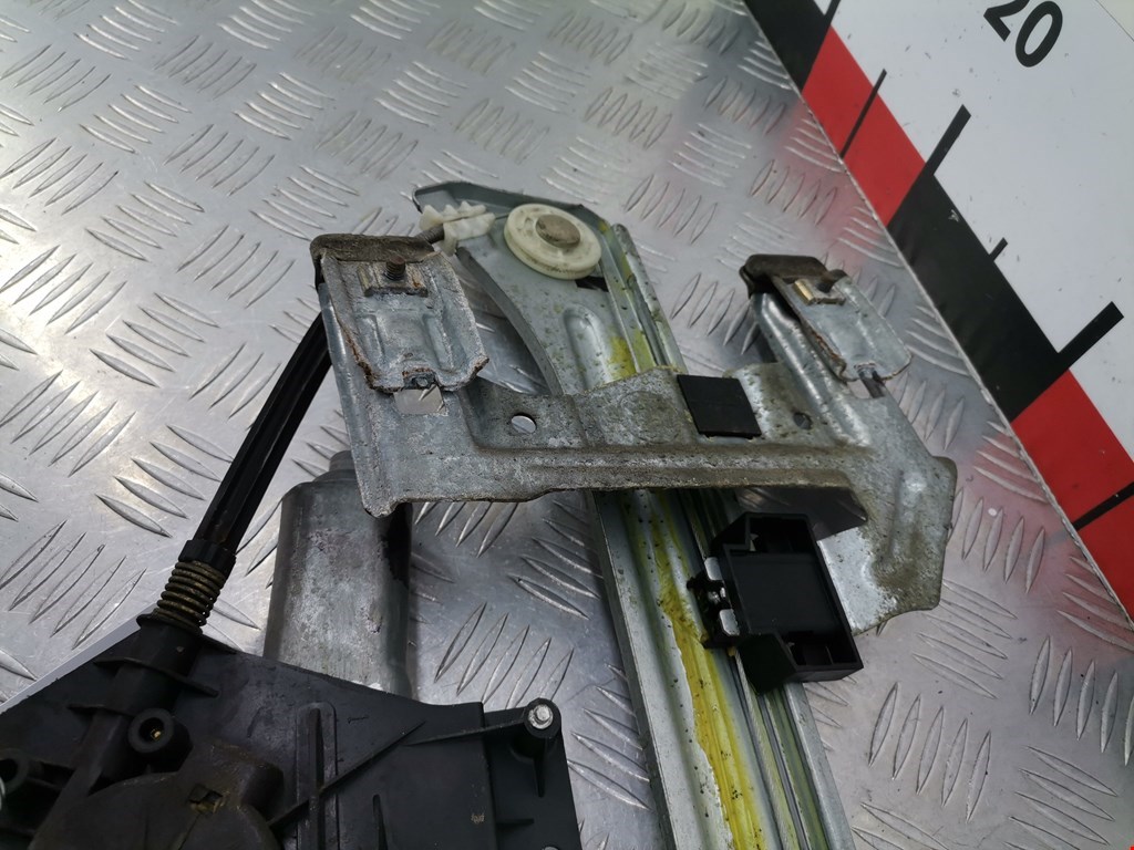 Стеклоподъемник задний левый CHRYSLER PT Cruser 2000-2010