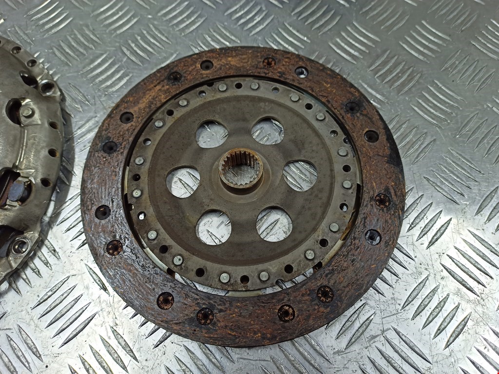 Корзина сцепления FORD Focus I 1998-2005