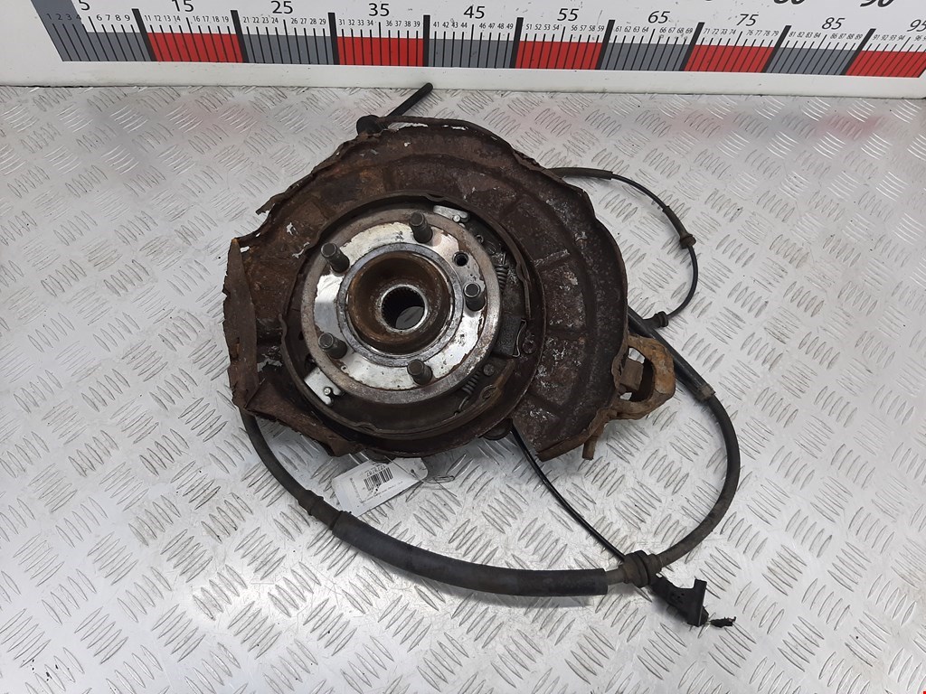 Ступица задняя левая LAND ROVER Range Rover Sport 2005-2013