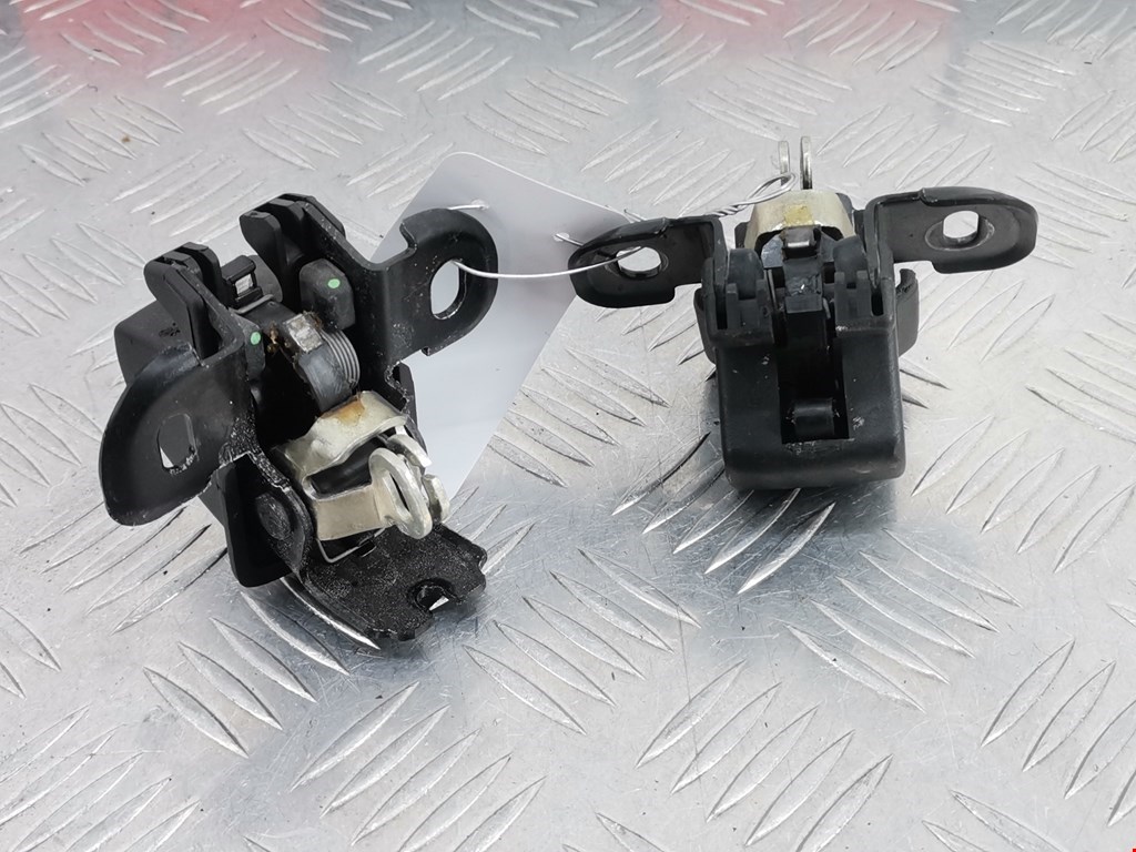 Замок двери распашной левой Renault Logan 1 (2004-2015)