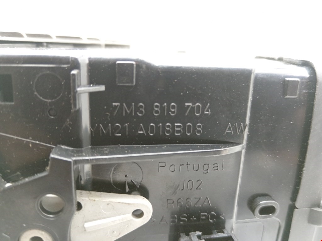 Дефлектор воздушный SEAT Alhambra 1996-2010