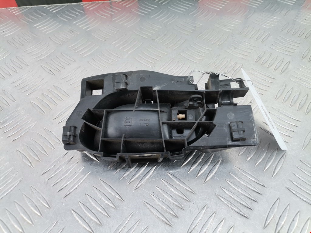 Ручка дверная задняя внутренняя правая CITROEN Jumpy 2007-2016