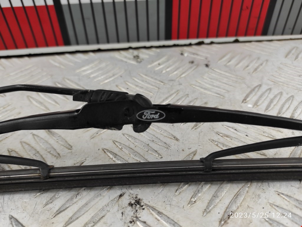 Поводок дворника задний (заднего) FORD Focus I 1998-2005