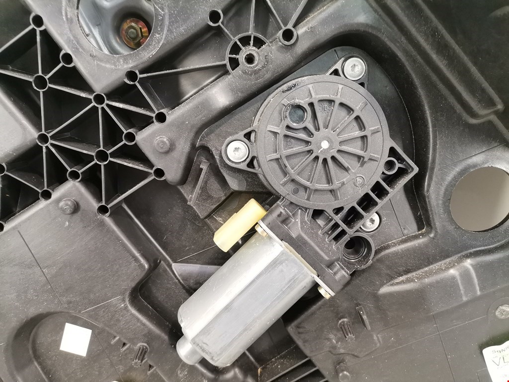 Стеклоподъемник передний левый FORD Fusion 2002-2012