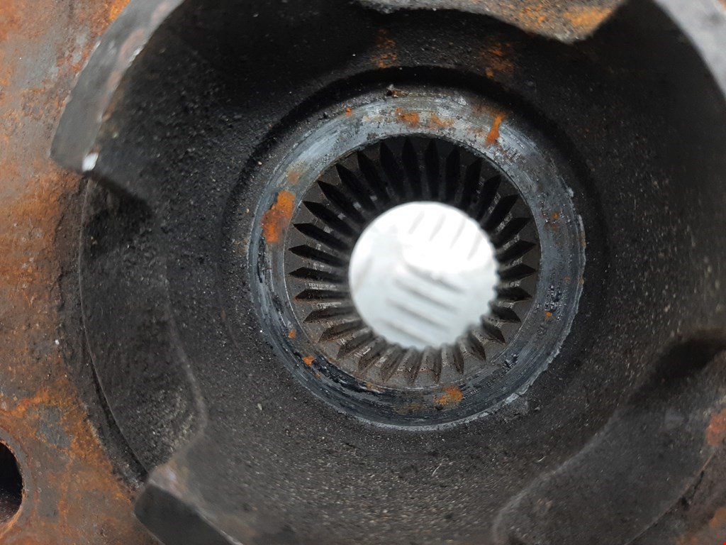 Ступица передняя правая PORSCHE Cayenne 955/957 2002-2010