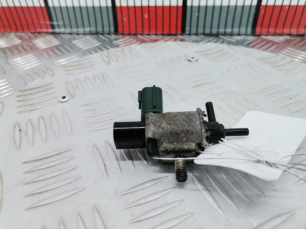 Клапан воздушного фильтра Ford Ranger 2 (2006-2011)