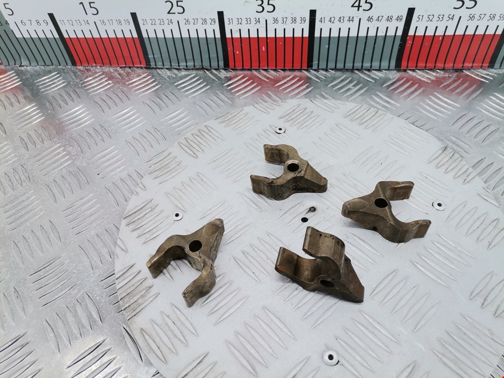 Крепление форсунки BMW 1-Series (E81/E82/E87/E88) (2004-2014)