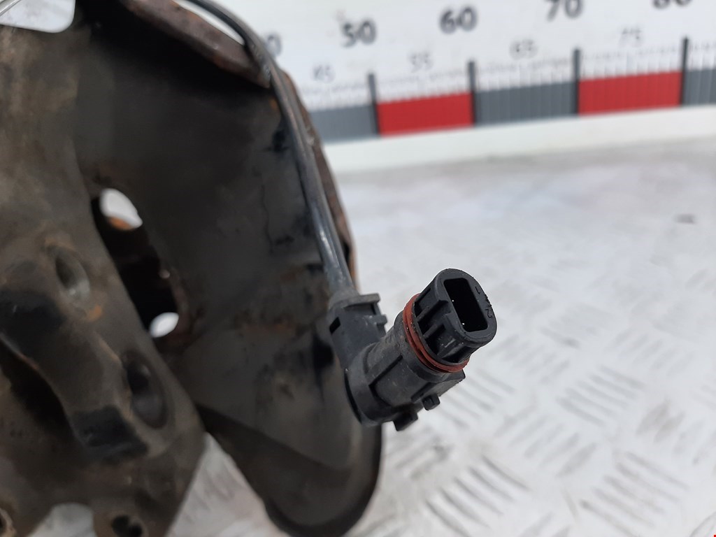 Ступица передняя левая MERCEDES-BENZ CLC-Class CL203 2008-2011