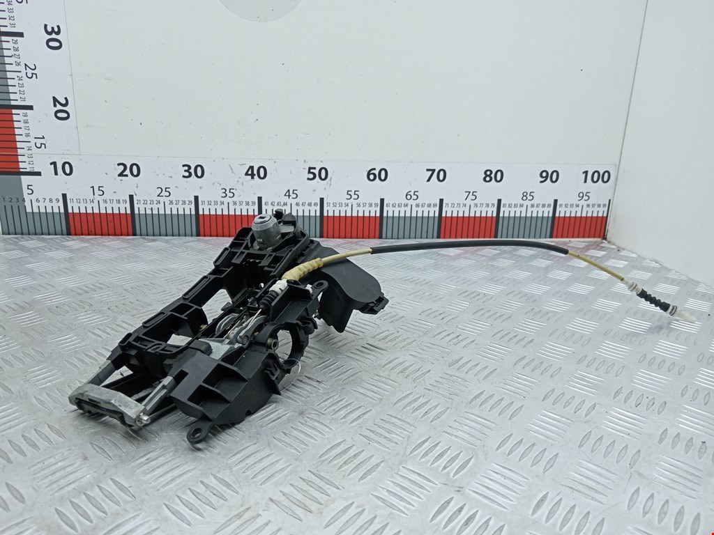 Кронштейн ручки BMW 7er 7 серия F01/F02/F04 2008-2015