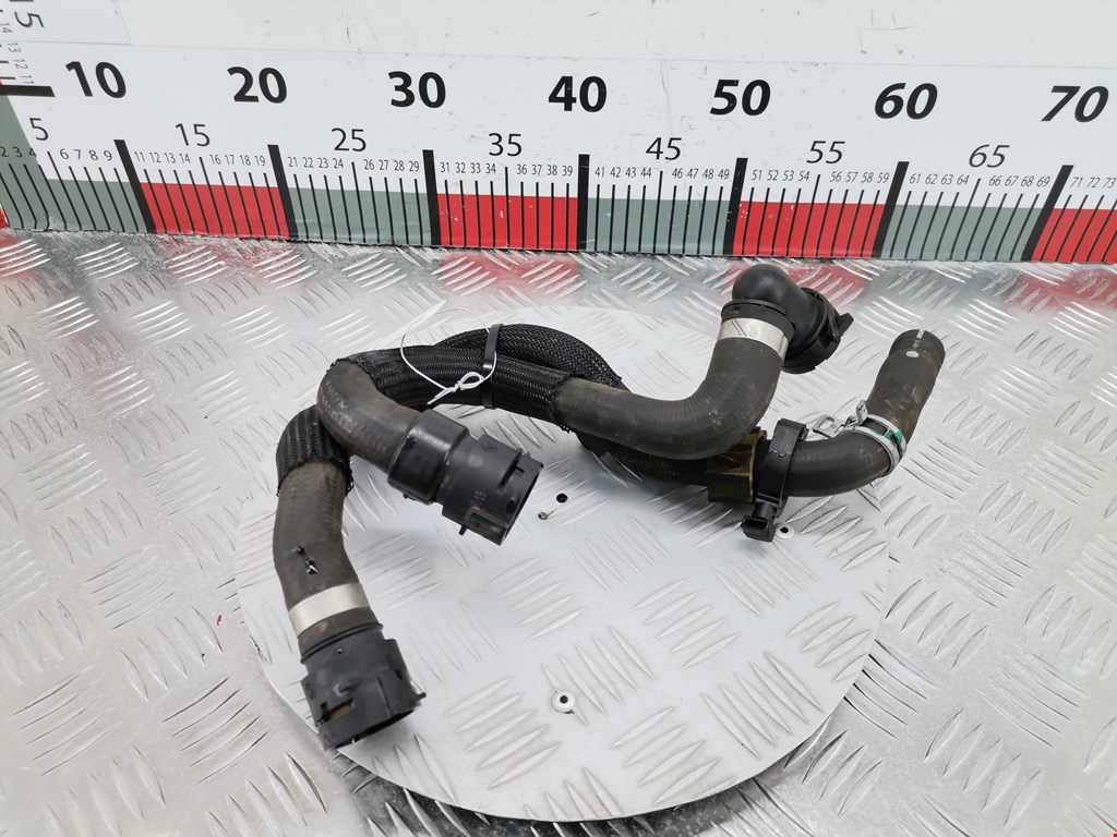 Патрубок отопителя VOLVO V60 2010-2018