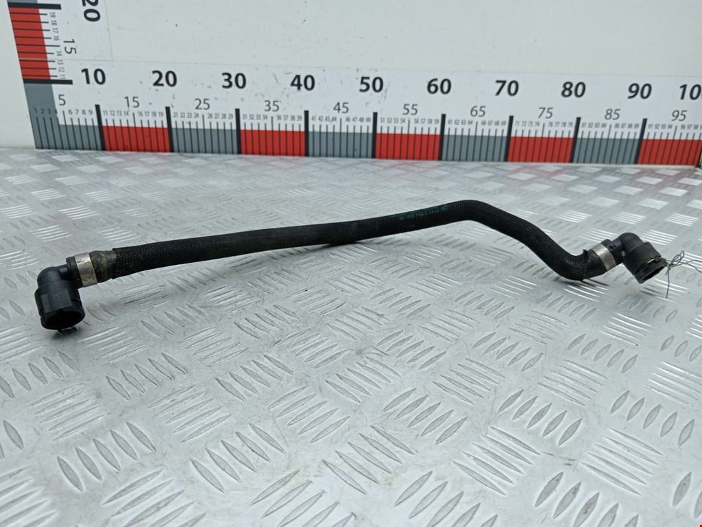 Патрубок BMW 7er 7 серия F01/F02/F04 2008-2015