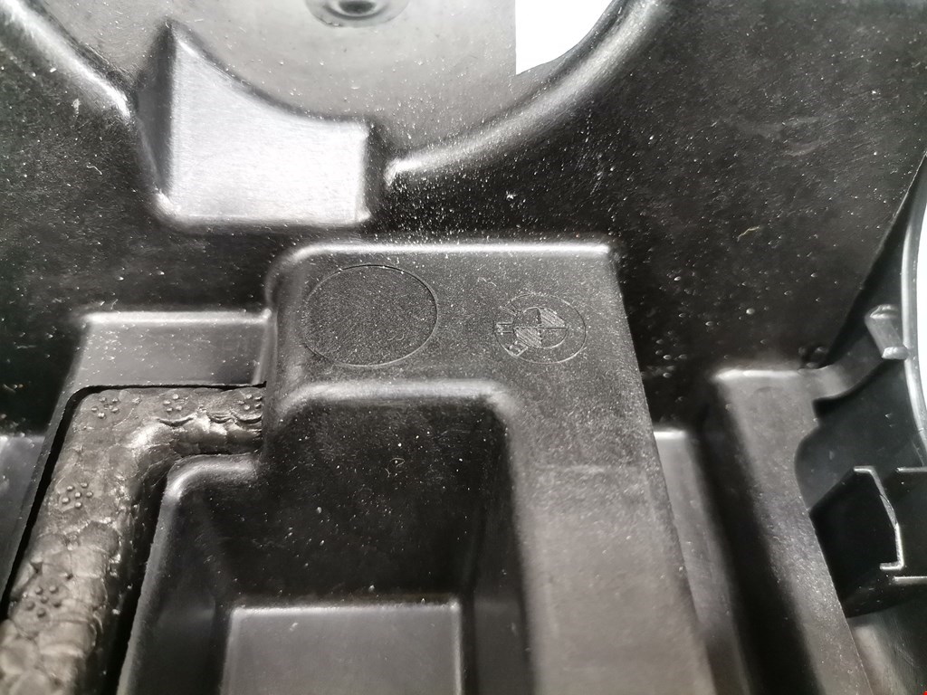 Кожух рулевой колонки BMW 5er 5 серия F10/F11/F07 2009-2017