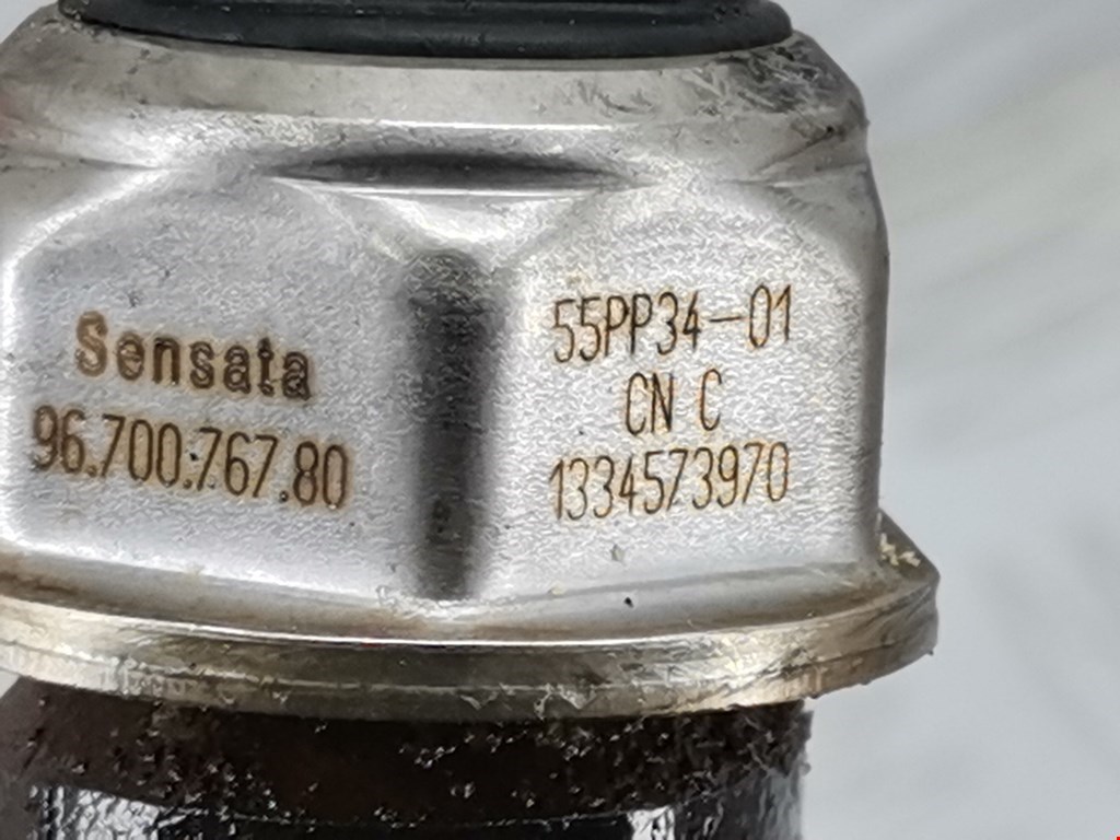 Датчик давления топлива VOLVO V60 2010-2018