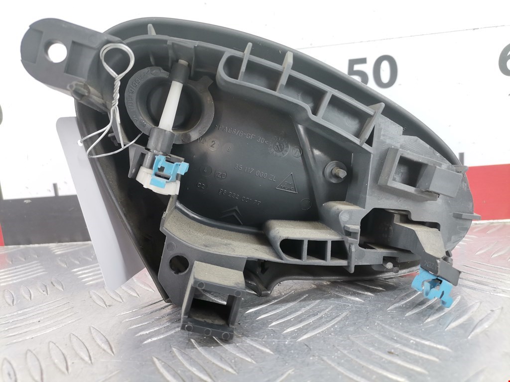 Ручка дверная задняя внутренняя левая CITROEN Xsara 1997-2000