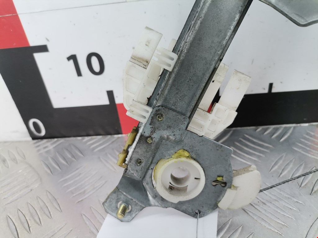 Стеклоподъемник задний левый CITROEN Xsara 1997-2000