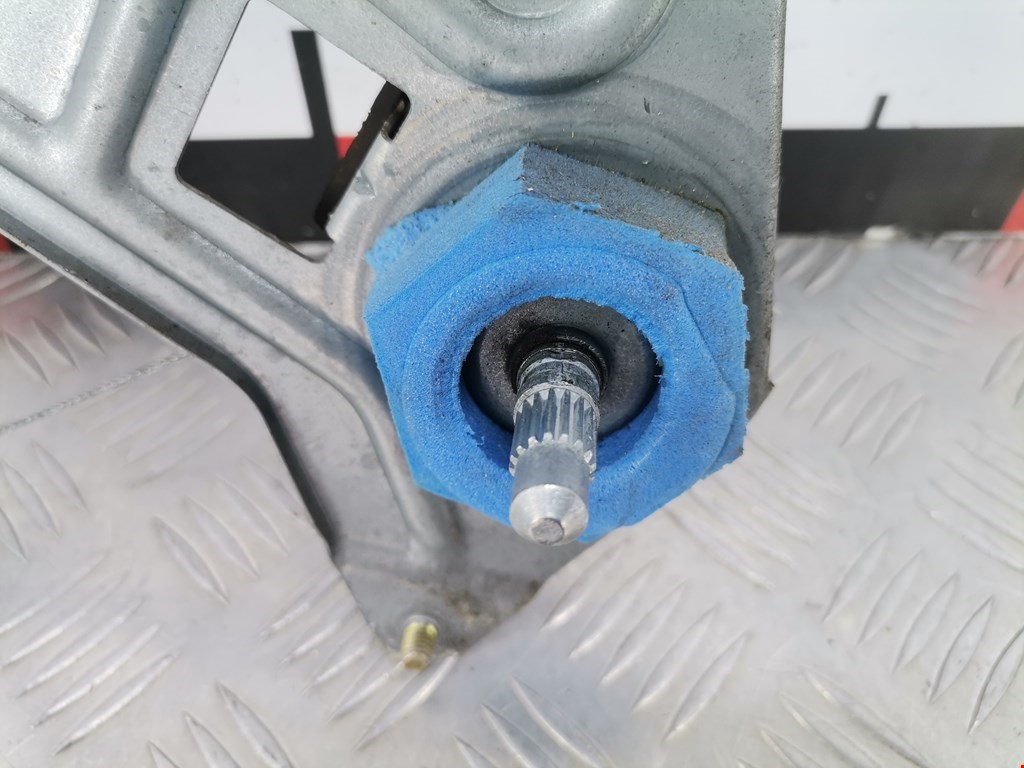 Стеклоподъемник задний левый CITROEN Xsara 1997-2000