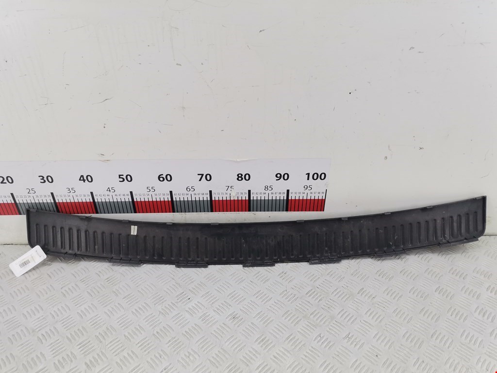 Накладка (молдинг) бампера заднего Land Rover Range Rover Sport 1 (2005-2013)