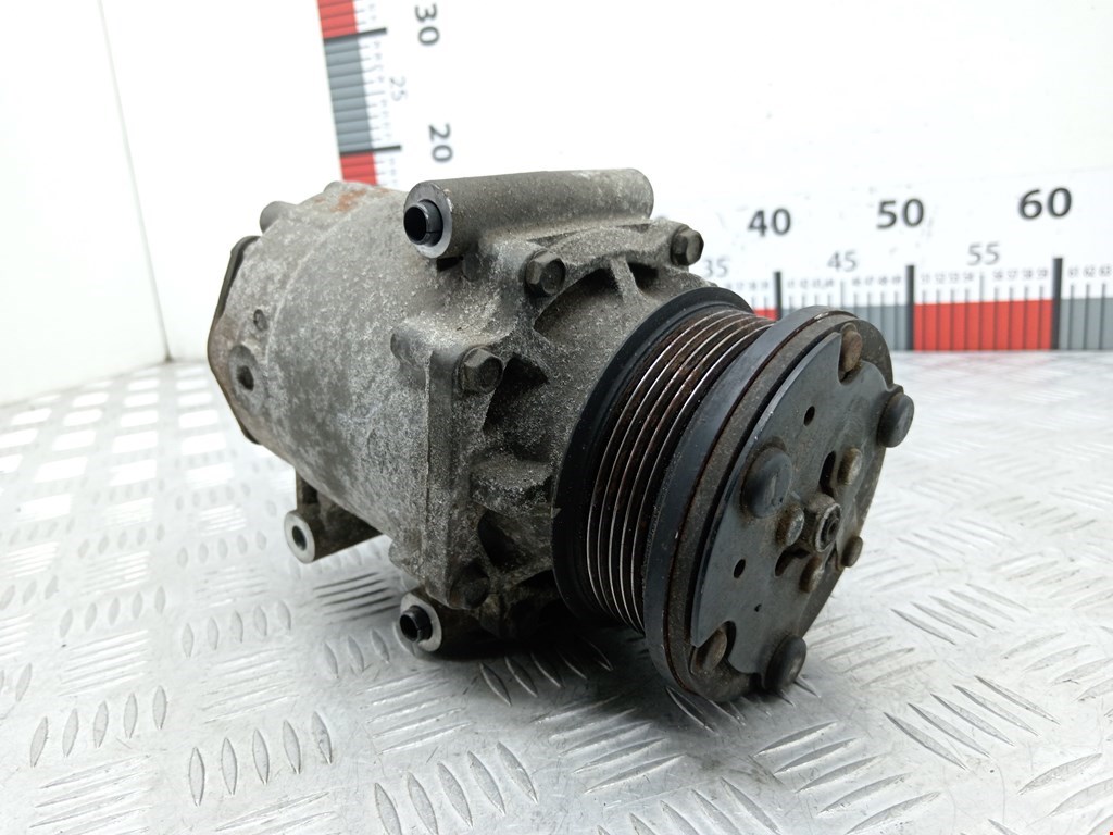 Компрессор кондиционера (системы кондиционирования) FORD Fiesta 2001-2008