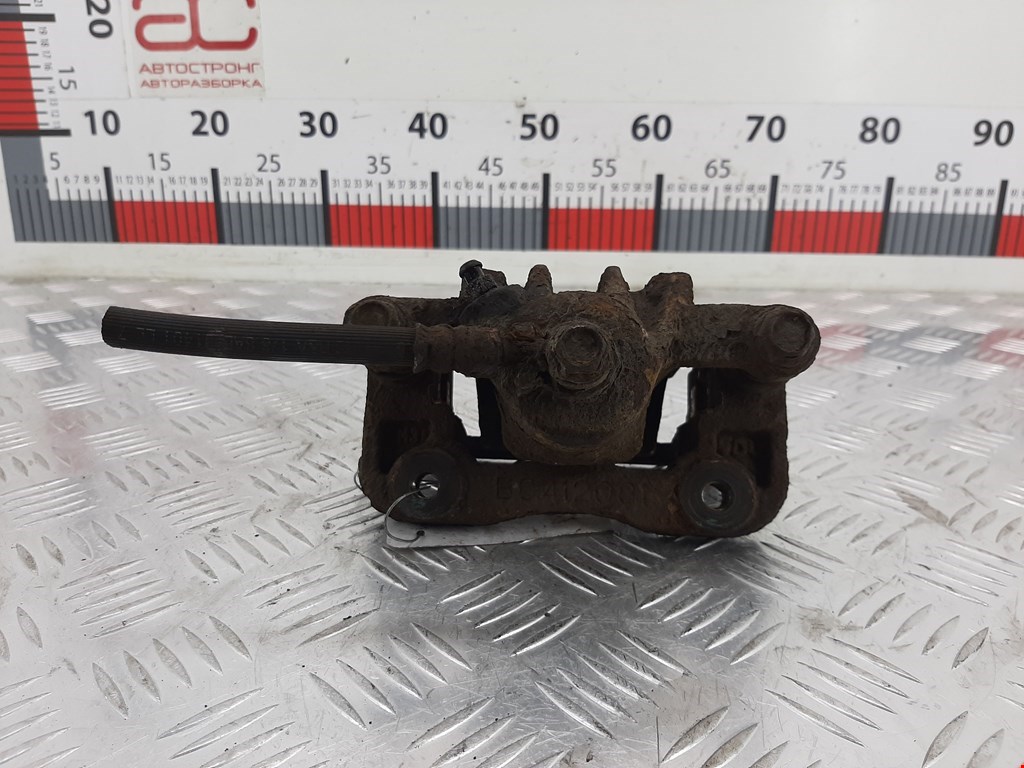 Суппорт задний правый HYUNDAI Tucson l 2004-2010